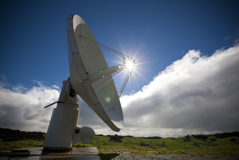 The Warkworth antenna in New Zealand – an important part of early SKA science. Credit: Alex Wallace.