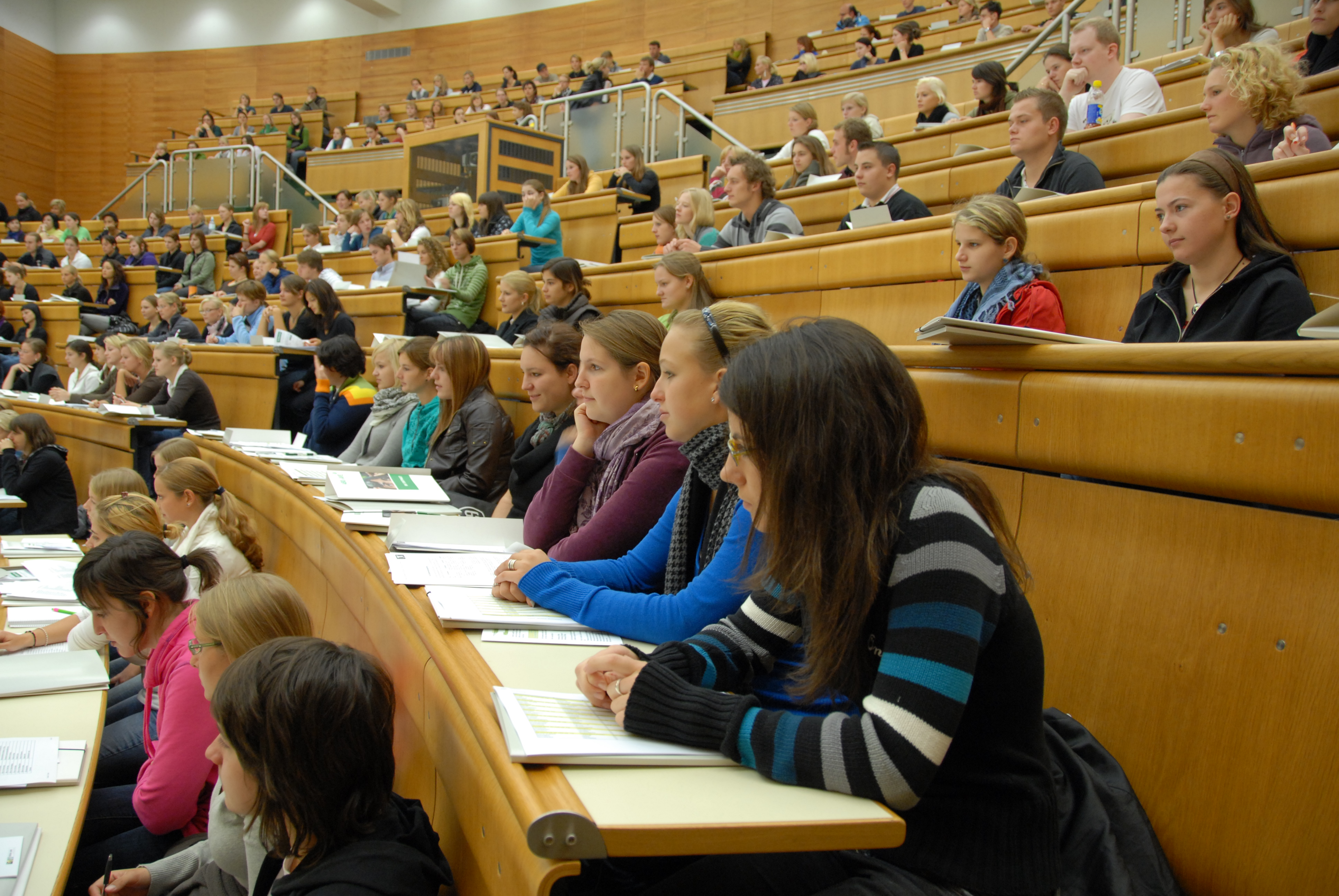 love among student love among student